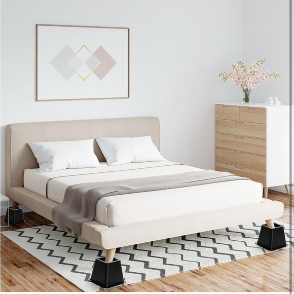 Black Bed Risers Set - Picture 7 of 7